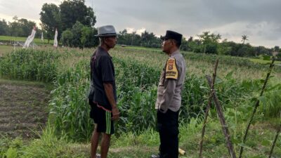 Polri Dorong Pemanfaatan Lahan Pekarangan di Kuripan Utara