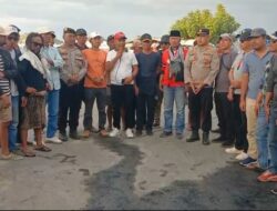 Kapolres Sumbawa Barat Pimpin Pengamanan Aksi Unjuk Rasa Aliansi PPS Selama Dua Hari di Poto Tano, Petugas dan Aliansi Saling Apresiasi