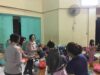 Polisi Bagikan Makanan ke Ratusan Korban Terdampak Banjir di Jakarta