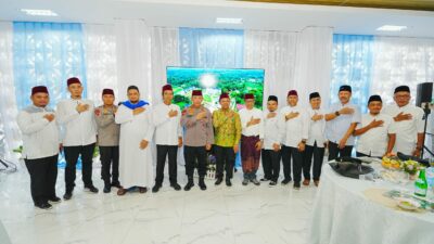 Kapolri Kunjungi Ustaz Abdul Somad: Semoga Jadi Awal Persaudaraan