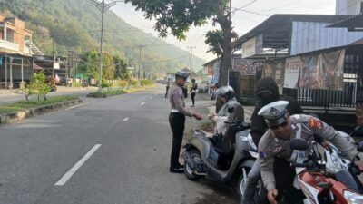 Sat Lantas Polres Sumbawa Barat Gelar Operasi Patuh Rinjani 2025, Melangkah HEBAT dalam Melayani dan Mengayomi Masyarakat