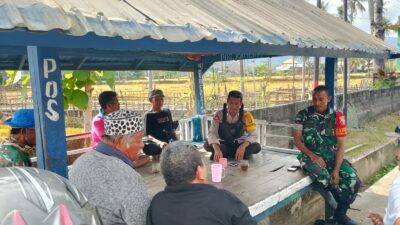 Bhabinkamtibmas Polsek Kota Dompu Sambangi Warga Desa Kareke, Ajak Jaga Kamtibmas dan Hindari Main Hakim Sendiri