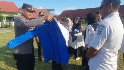 Penutupan MPLS di SMAN 1 Seteluk, Kapolsek Seteluk Ajak Siswa Baru Giat Belajar Raih Cita-Cita