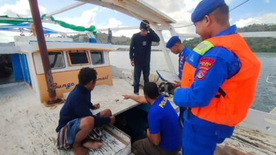 Cegah Kejahatan di Jalur Laut, Satpolairud Polres Menggelar Patroli Dialogis Rutin