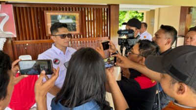 PENGGEREBEKAN NARKOBA DI MATARAM: DUA PEMUDA DIAMANKAN DENGAN RATUSAN GRAM SABU