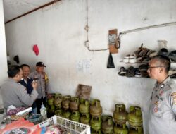 Sambangi Pedagang Eceran LPG 3 Kg, Sat Binmas Polres Bima Kota Berikan Himbauan Terkait Penyaluran dan Harga Jual