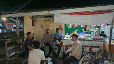 Polsek Kawasan Pelabuhan Laut Bima Gelar Patroli Rutin, Imbau Warga Jaga Keamanan Pelabuhan