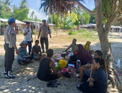 Patroli Polsek Sekotong Jaga Keamanan Pantai Elak-Elak Menjelang Akhir Pekan