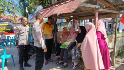 Sat Binmas Polres Bima Kota Laksanakan Jumat Curhat di Kelurahan Dara, Rasanae Barat