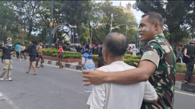 Dandim 1606 Mataram Redam Aksi Anarkis di DPRD NTB