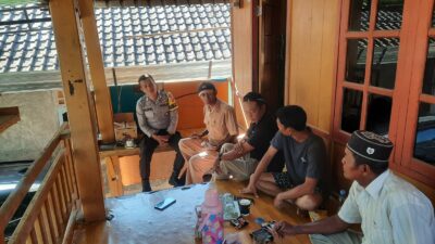 BHABINKAMTIBMAS SETELUK ATAS IMBAU WARGA JAGA KAMTIBMAS SECARA BERTAHAP, DARI SKALA KECIL HINGGA BESAR