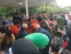 Sunat Massal di Lingsar Meriahkan Peringatan Maulid Nabi