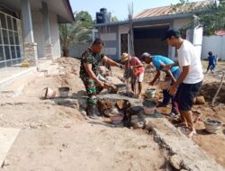 Gotong Royong Babinsa Tanjung, Warga Karang Langu Bangun Masjid