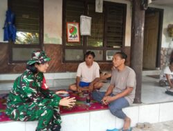 Komsos Babinsa Perempuan Pertama NTB Hangatkan Warga Karang Bayan