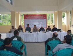 Kapolres Loteng Inisiasi Petisi Penolakan Penambangan Emas Ilegal di Pantai Kuta