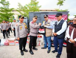 Tinjau Pengungsian di Aceh Tengah, Kapolri Tekankan Percepatan Perbaikan Akses hingga Distribusi Bantuan
