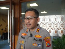 Polres Loteng Datangkan Ustadz M. Nur Maulana, Siap Hibur Jamaah dengan Tausyiah Humoris.