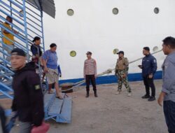 Polsek Kawasan Pelabuhan Laut Bima Laksanakan Pengamanan KM Lawit Saat Embarkasi dan Debarkasi Penumpang
