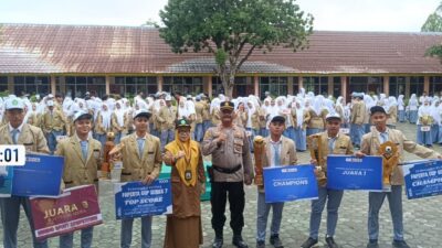 Kapolsek Sumbawa Pimpin Upacara di SMAN 2: Tekankan Anti Narkoba dan Tertib Berlalulintas