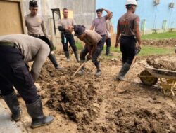 Brimob NTB BKO ke Aceh, 25 Personel Bersihkan Rumah Warga Pascabencana