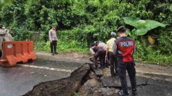 Jalan amblas, Sekotong Lombok Barat, Cuaca ekstrem NTB, Polsek Sekotong, Desa Buwun Mas, Jalur alternatif Sekotong, Berita Lombok Barat